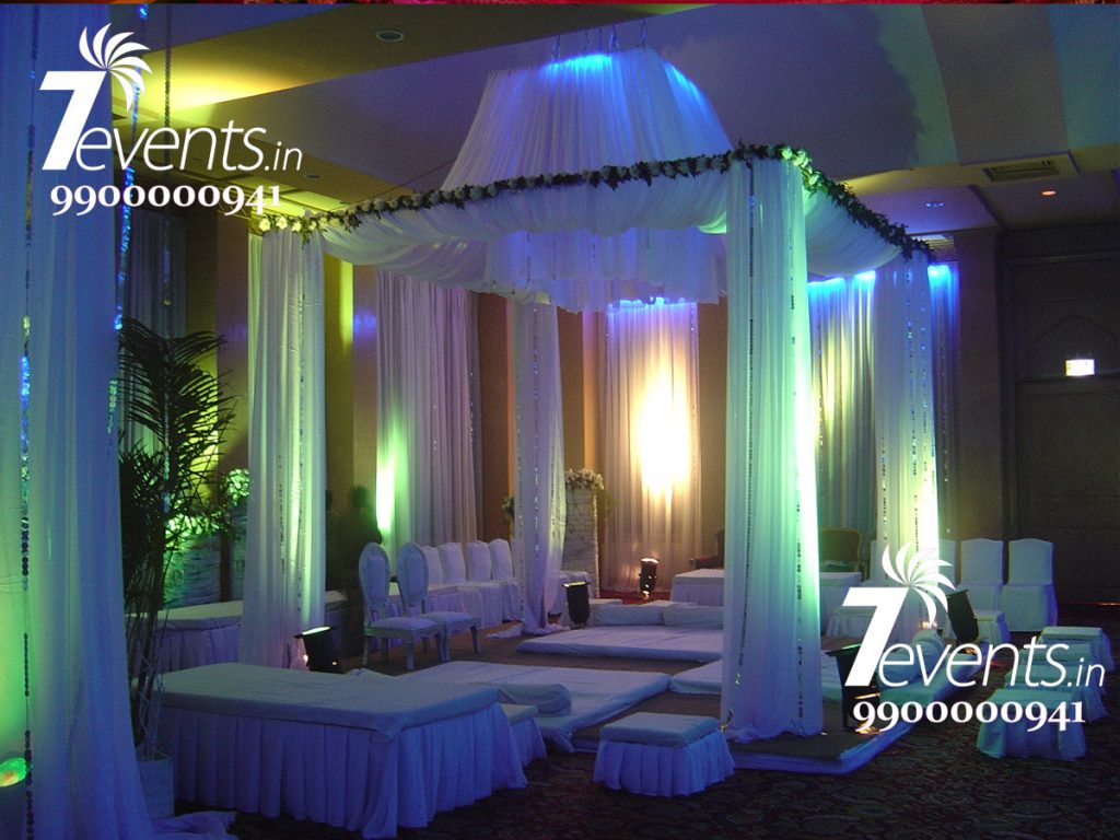 luxury-tent-house-7events-bangalore-furniture-centre-piece-decoration-bow-dining-deco-banquet-4-1024x768